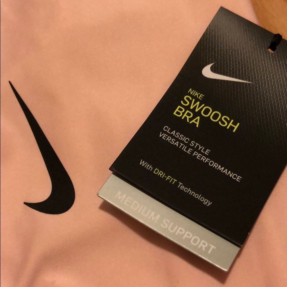 NWT [Nike] Swoosh Sports Bra - XS - Picture 10 of 11